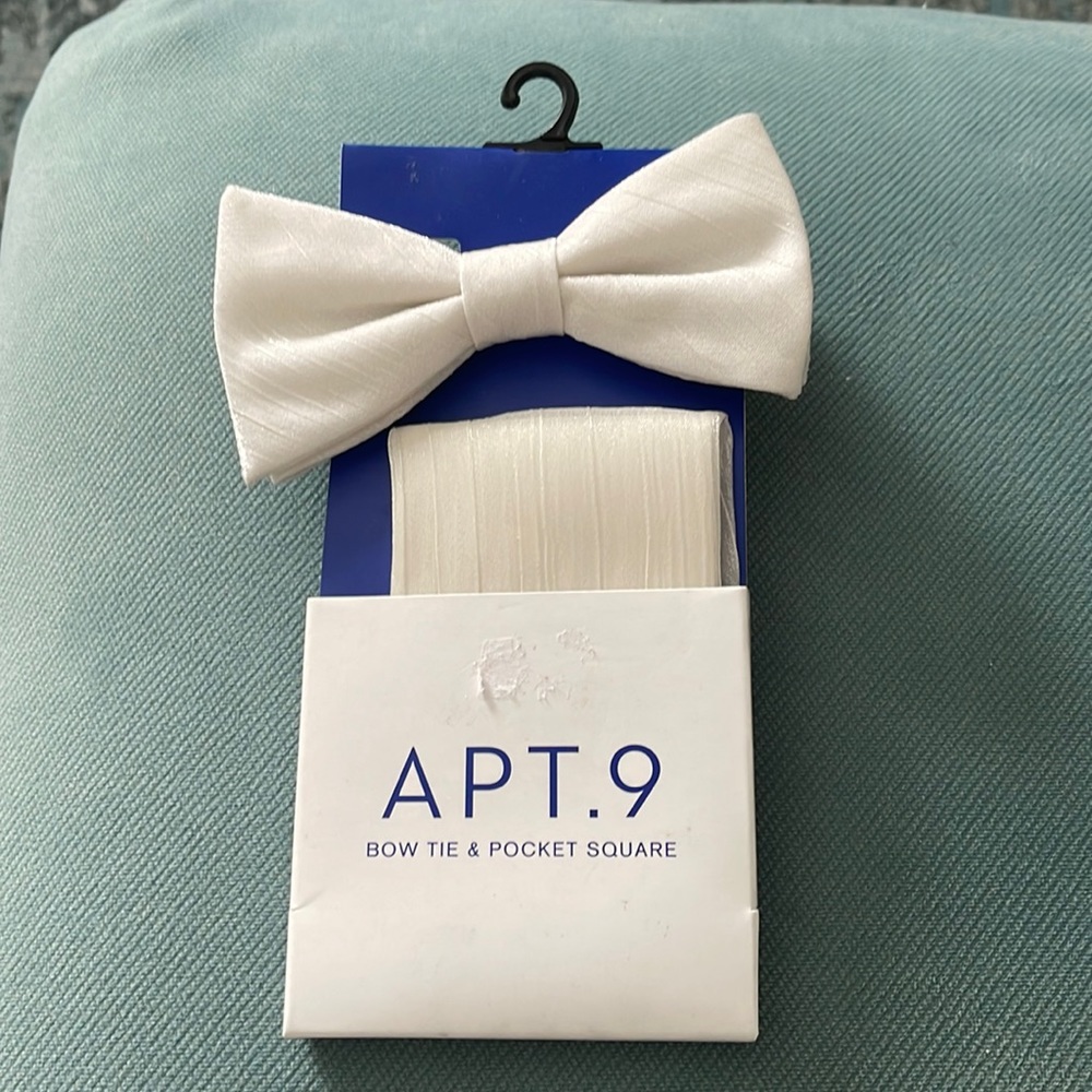 Apt 9 bow tie and pocket square NWT white sparkly